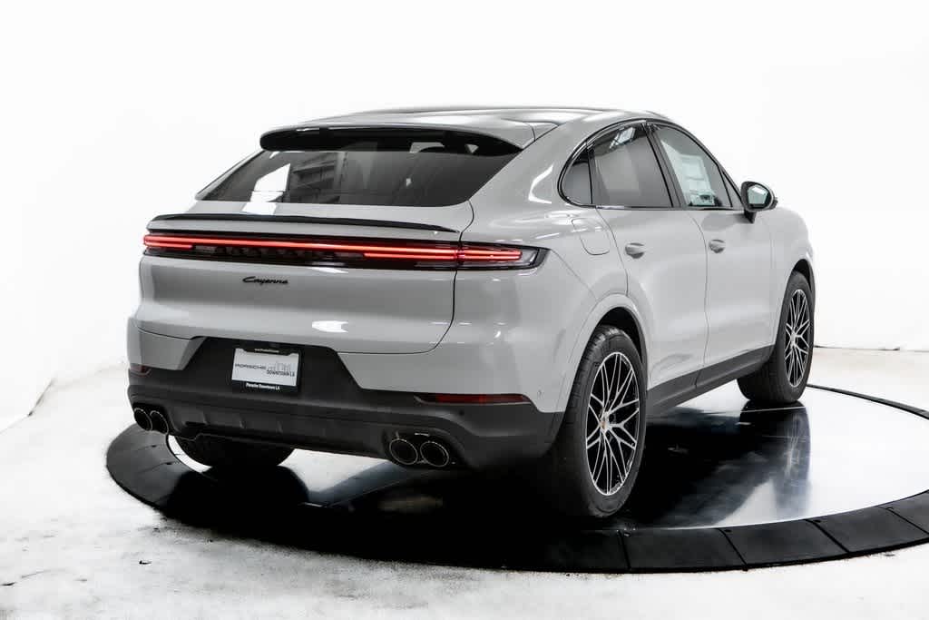 Thumbnail: 2025 Porsche  - 7