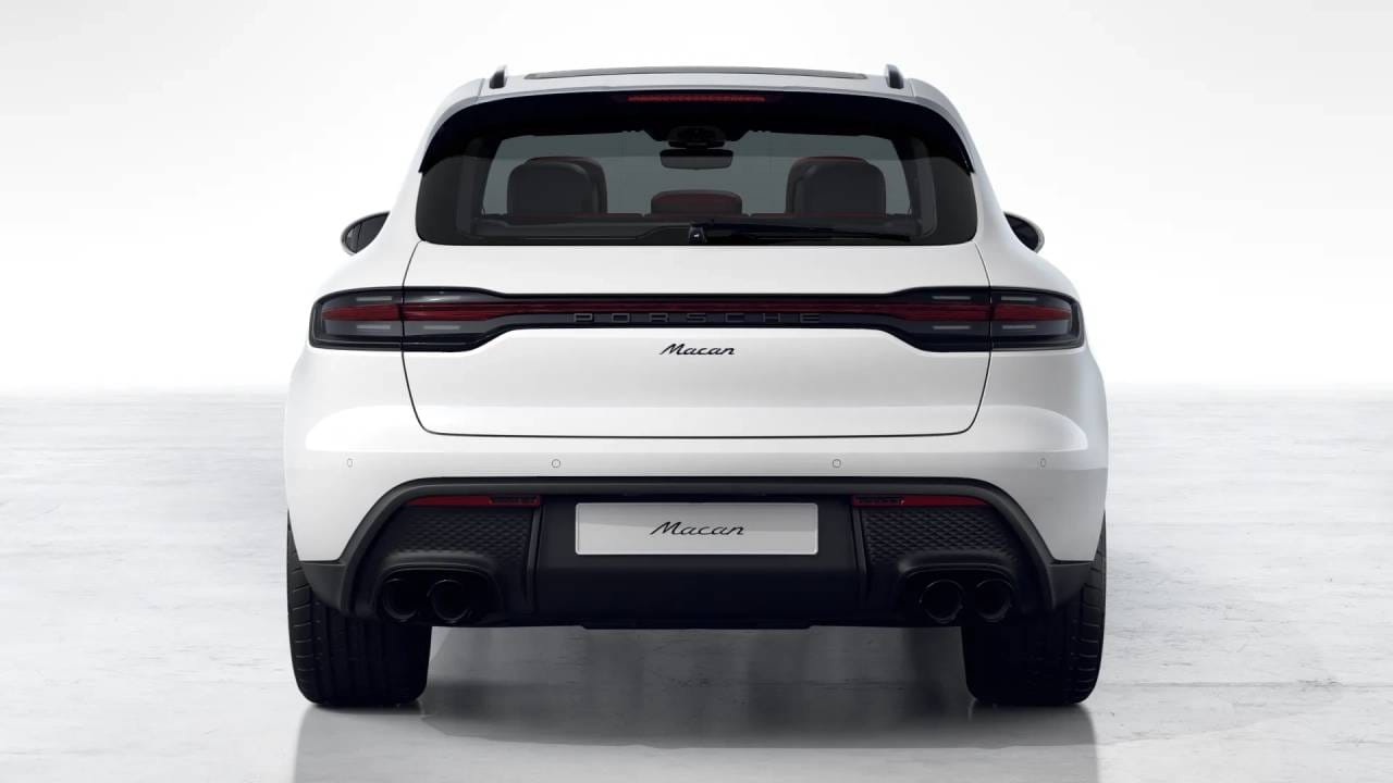 Thumbnail: 2026 Porsche Macan - 8