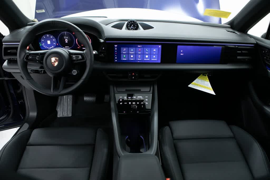 Thumbnail: 2025 Porsche Macan - 13