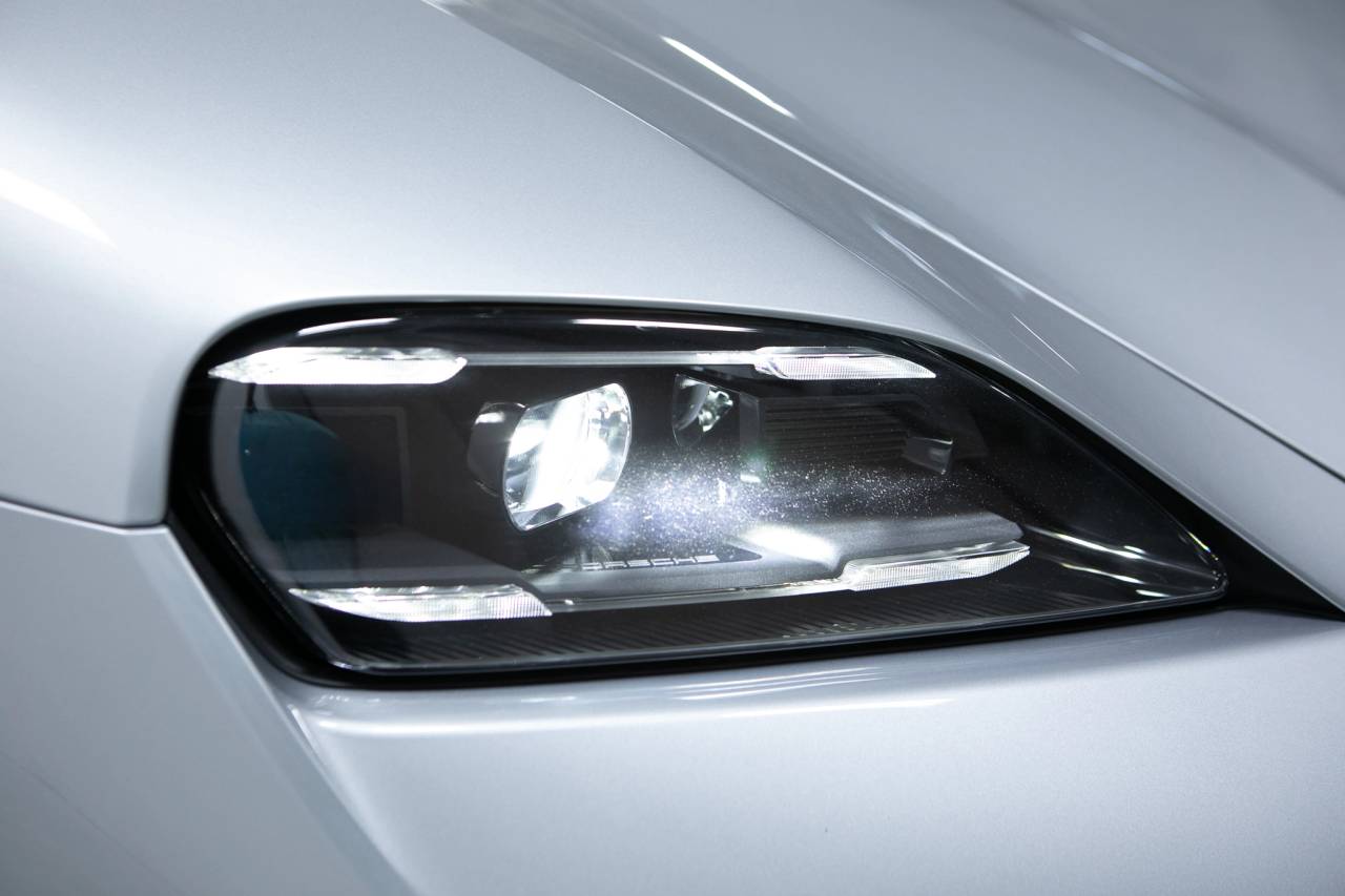 Thumbnail: 2025 Porsche Taycan - 13