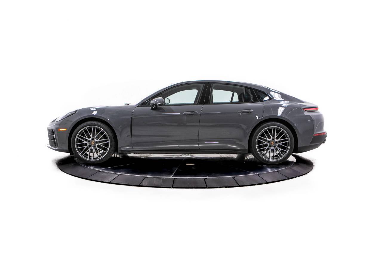 Thumbnail: 2026 Porsche Panamera - 2