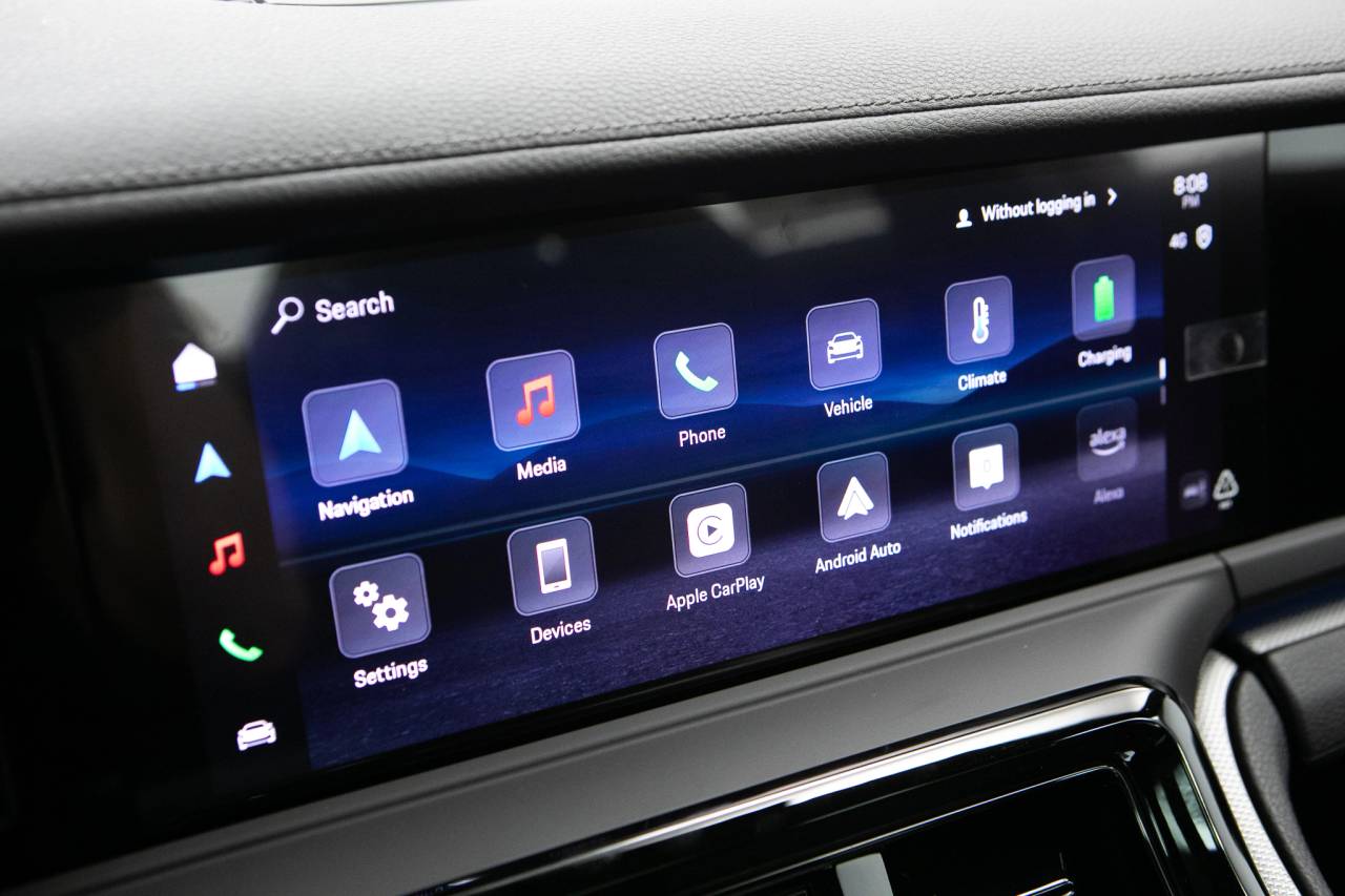 Thumbnail: 2026 Porsche Panamera - 22