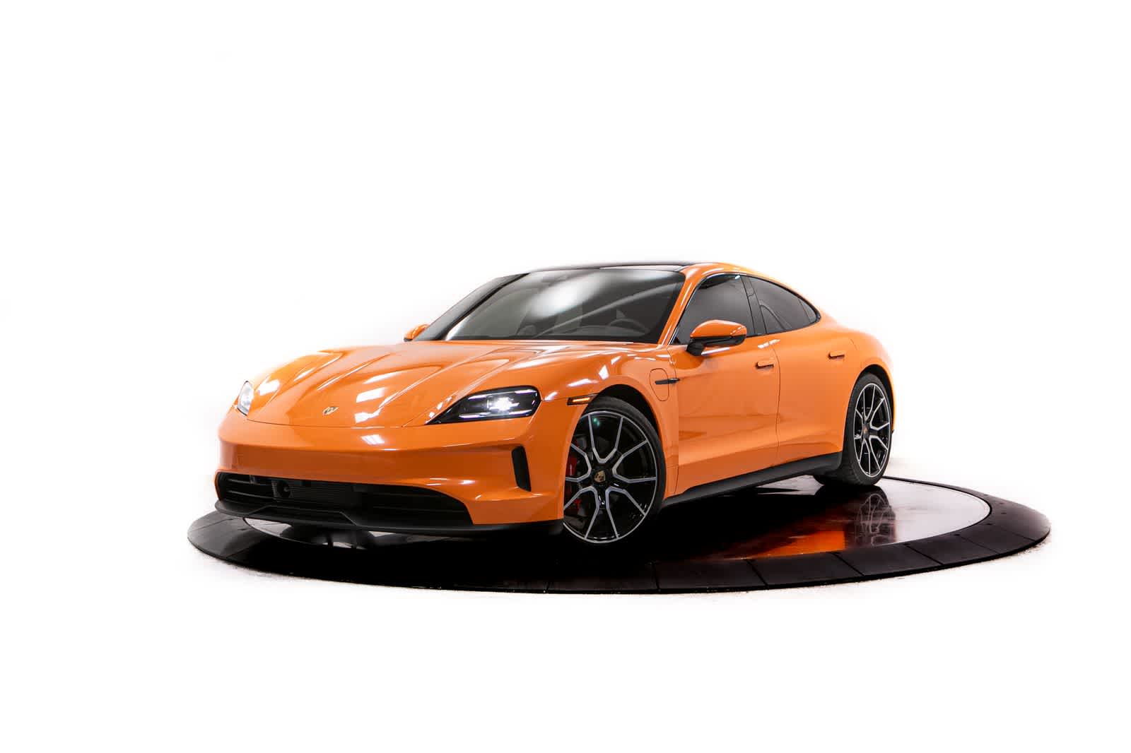Thumbnail: 2025 Porsche Taycan - 1