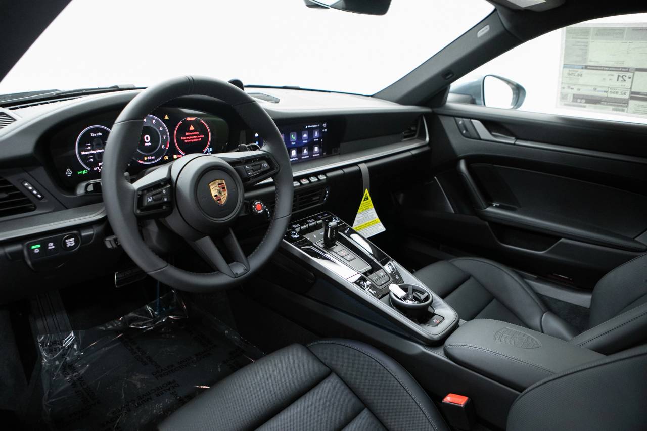 Thumbnail: 2026 Porsche 911 - 4