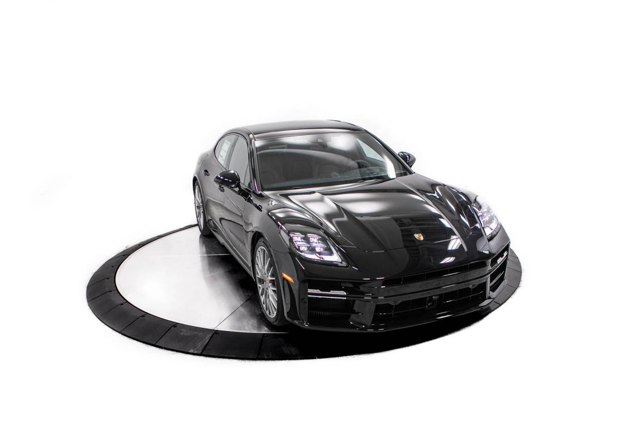 Thumbnail: 2026 Porsche Panamera - 19