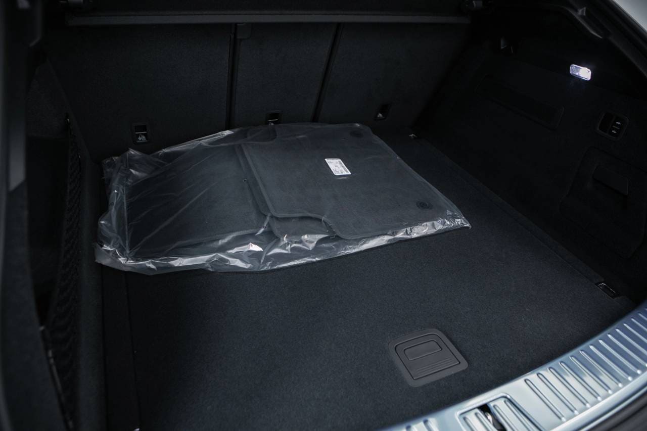 Thumbnail: 2026 Porsche  - 39