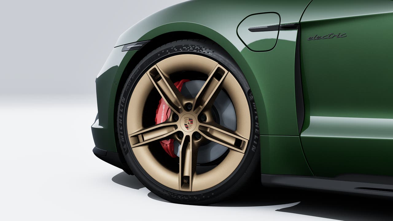 Thumbnail: 2026 Porsche Taycan - 10