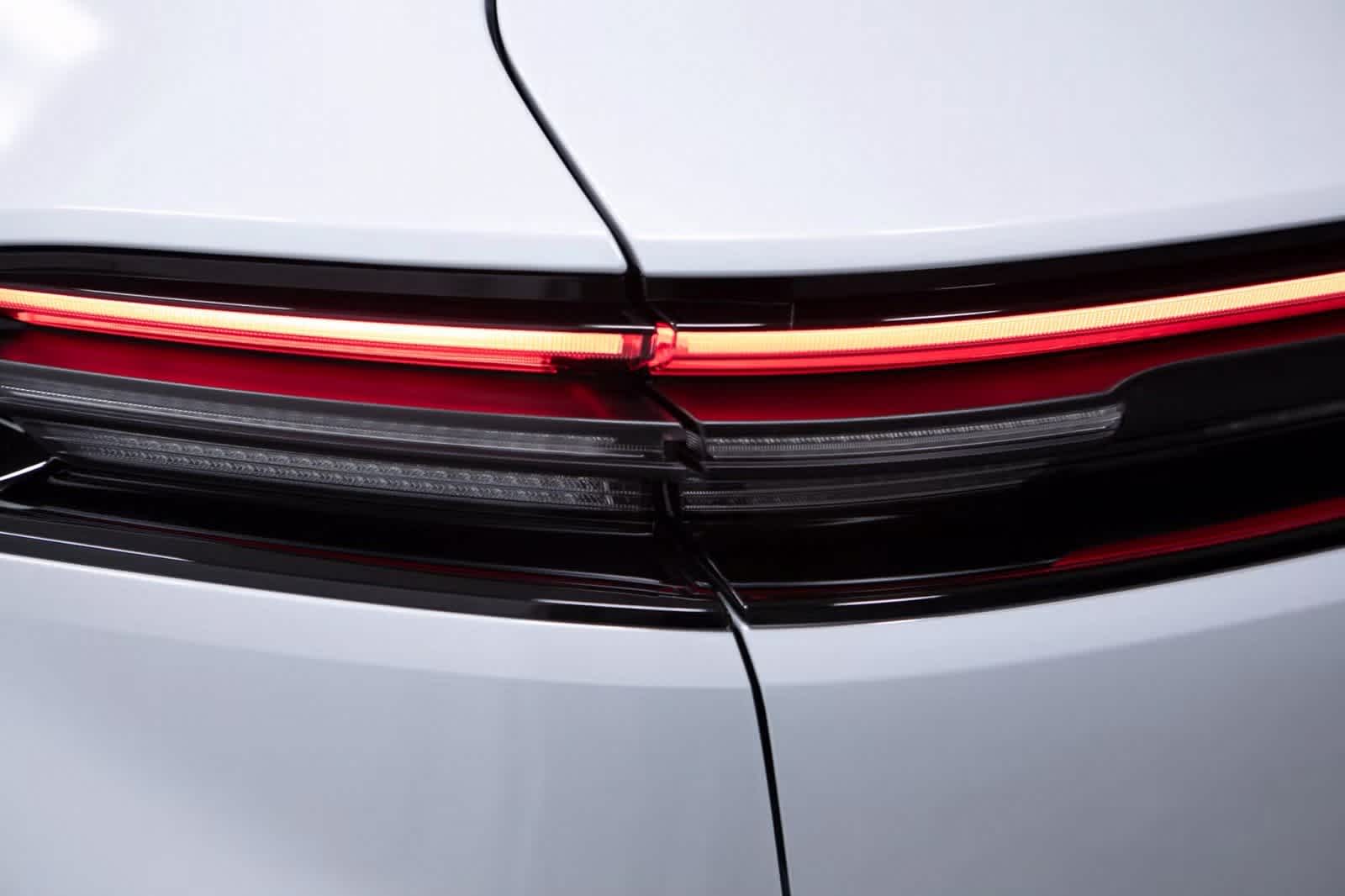 Thumbnail: 2025 Porsche Macan - 34