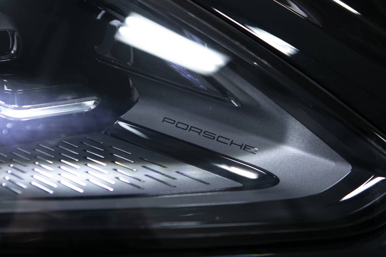 Thumbnail: 2026 Porsche  - 13