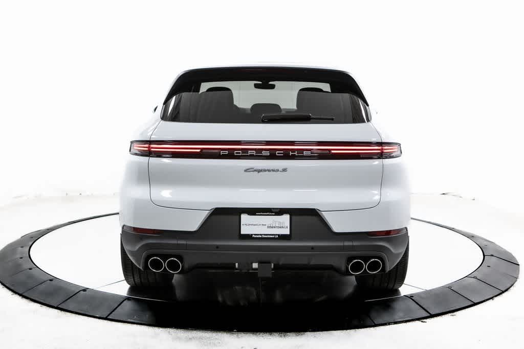 Thumbnail: 2025 Porsche Cayenne - 6