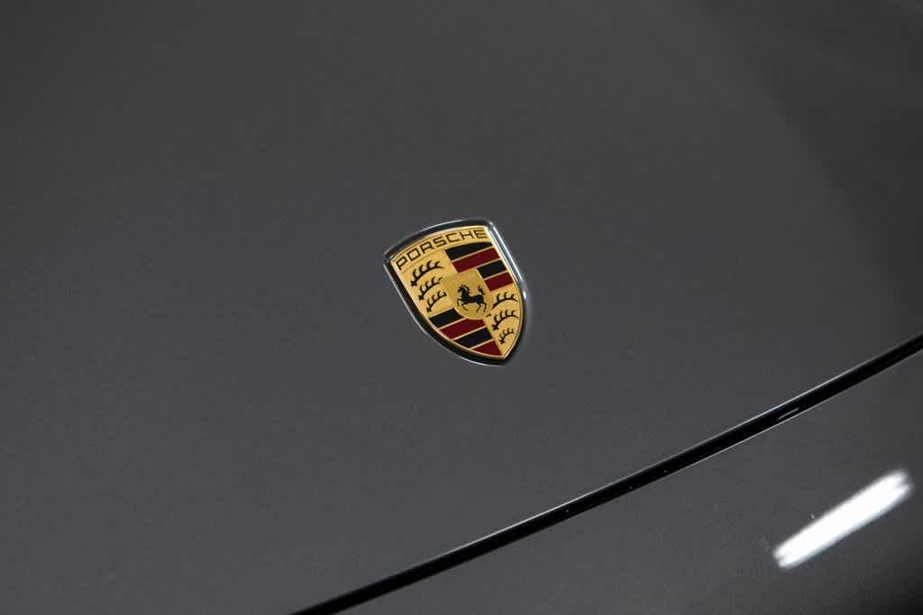 Thumbnail: 2024 Porsche 911 - 18