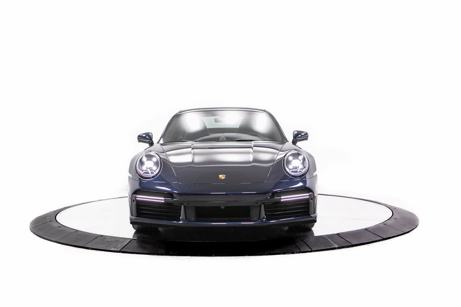Thumbnail: 2021 Porsche 911 - 10