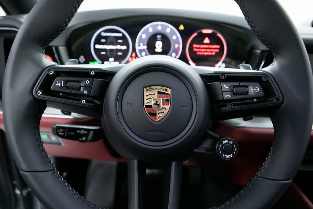 Thumbnail: 2025 Porsche  - 14