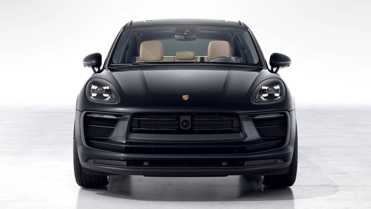 Thumbnail: 2026 Porsche Macan - 8