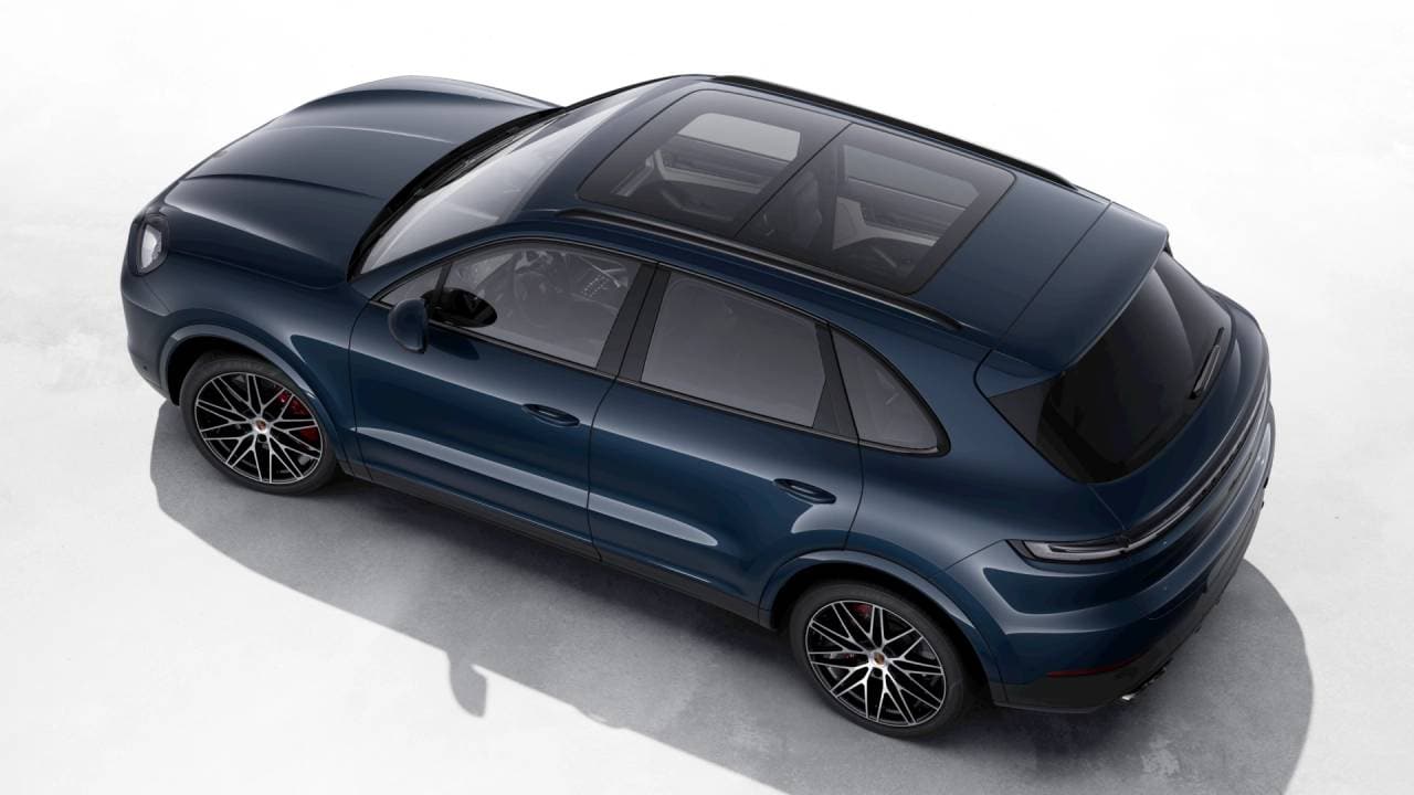 Thumbnail: 2026 Porsche Cayenne - 4