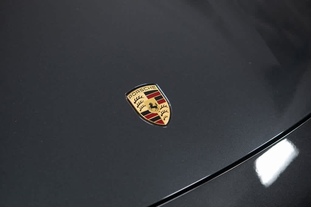 Thumbnail: 2021 Porsche Taycan - 19