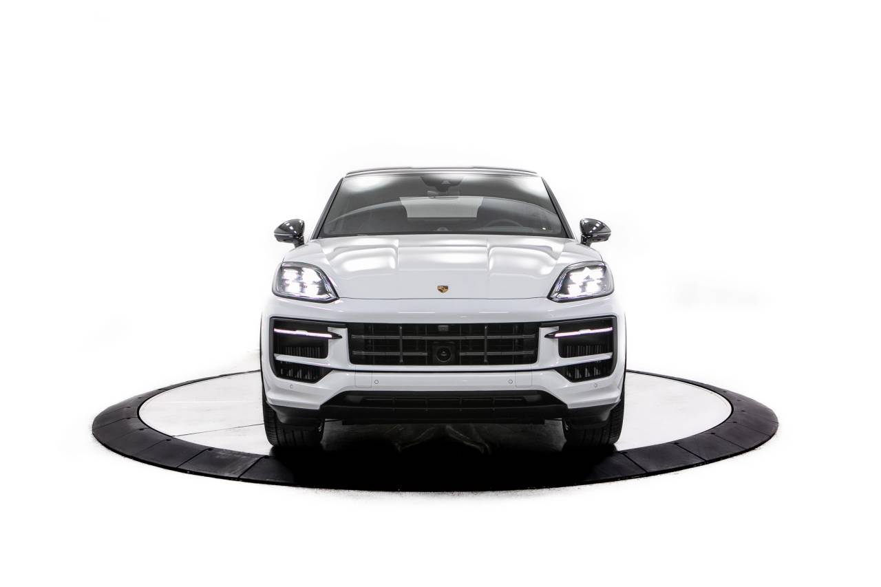 Thumbnail: 2026 Porsche  - 10