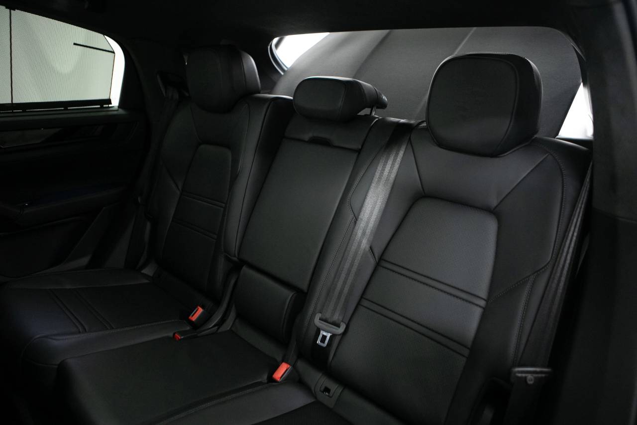 Thumbnail: 2026 Porsche  - 38