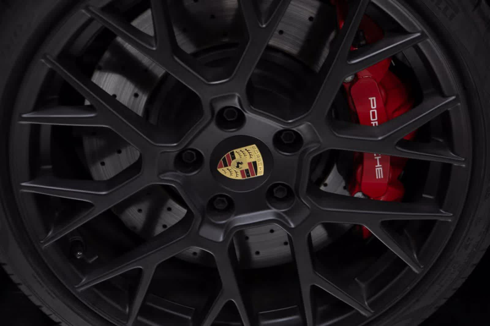 Thumbnail: 2024 Porsche 911 - 11