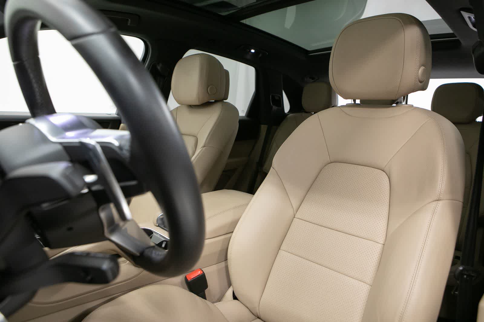 Thumbnail: 2023 Porsche Cayenne - 5