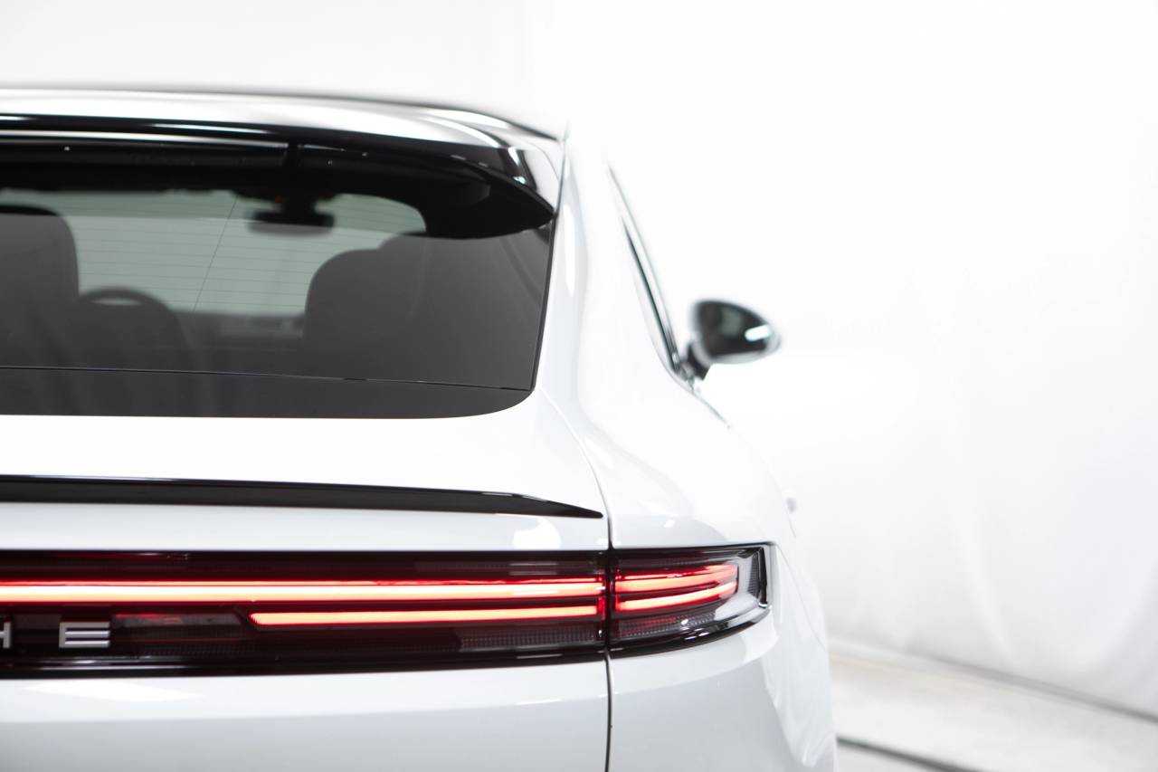 Thumbnail: 2026 Porsche  - 18