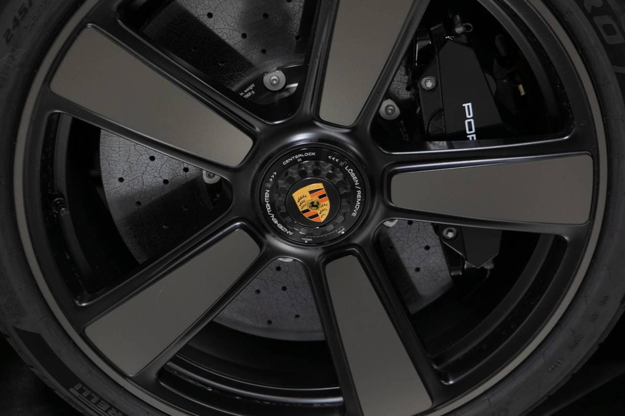 Thumbnail: 2026 Porsche 911 - 11