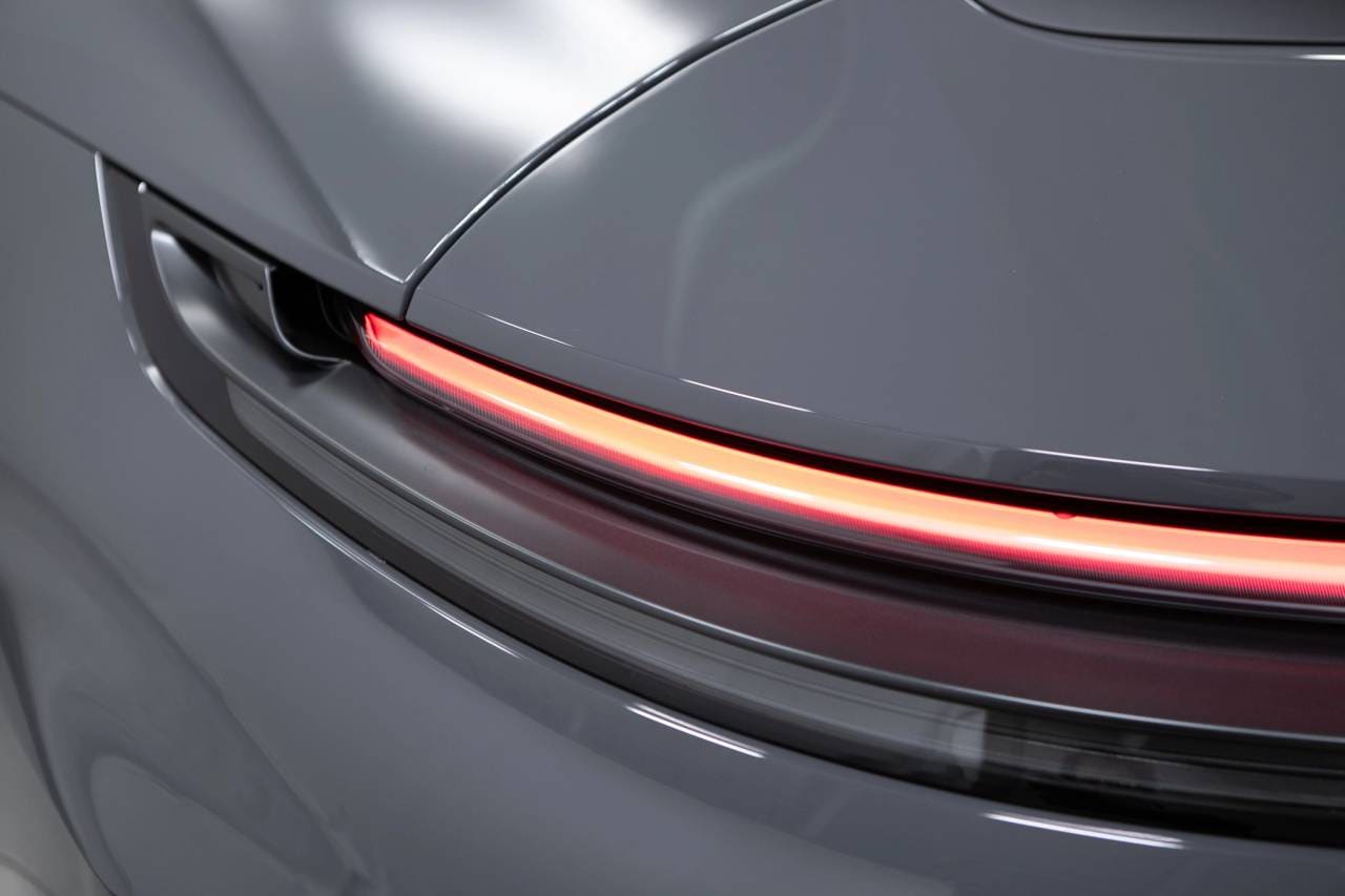 Thumbnail: 2026 Porsche 911 - 16