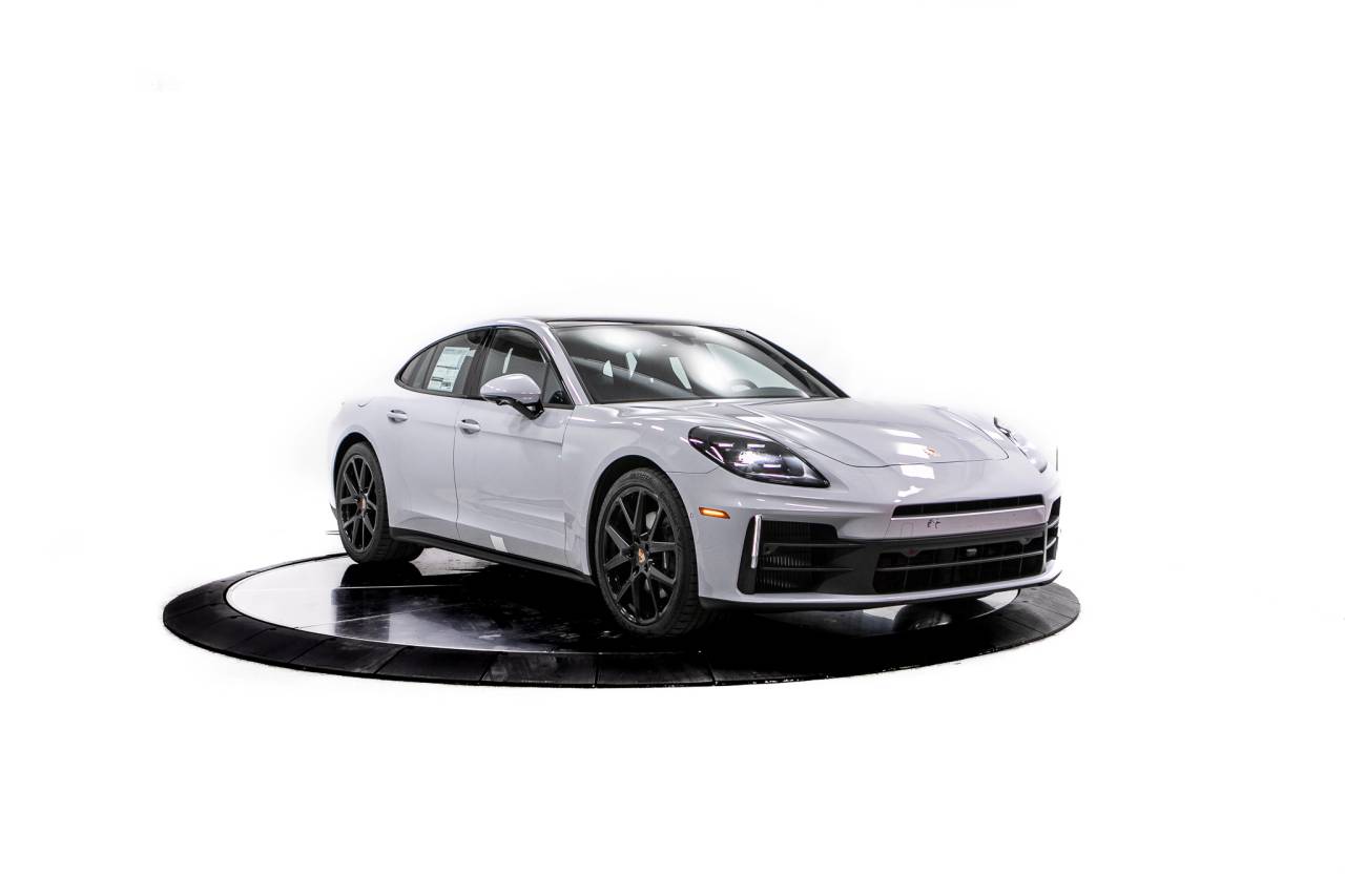 Thumbnail: 2026 Porsche Panamera - 9