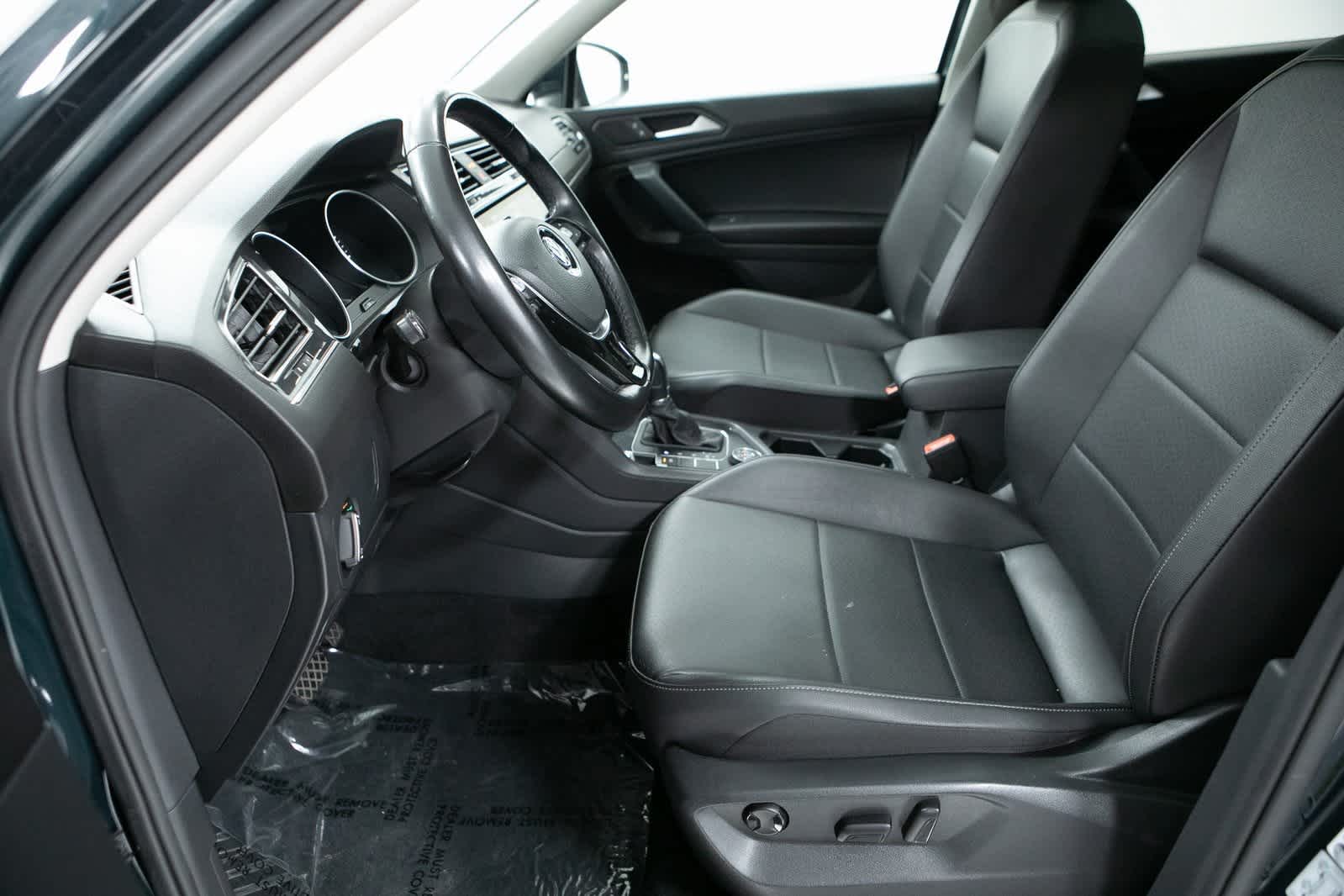 2019 Volkswagen Tiguan SE photo 4