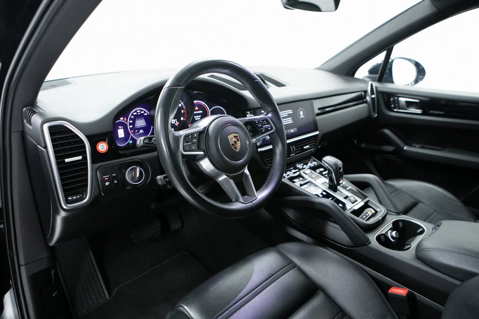 Thumbnail: 2023 Porsche Cayenne - 4