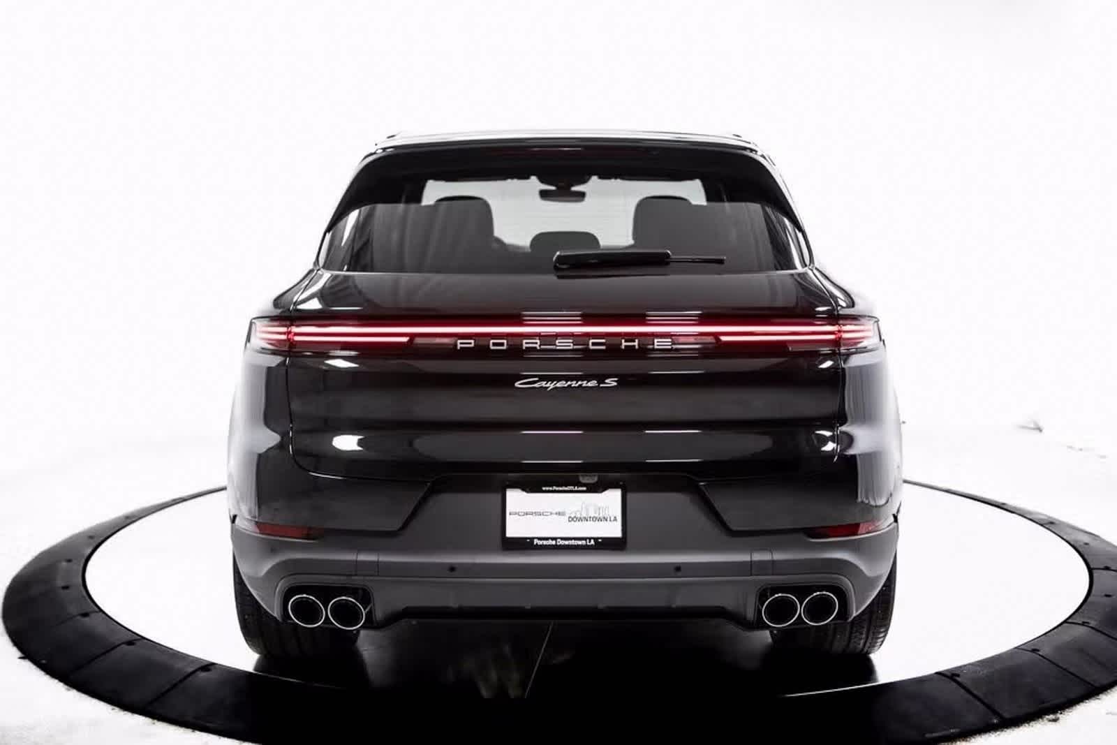 Thumbnail: 2025 Porsche Cayenne - 6