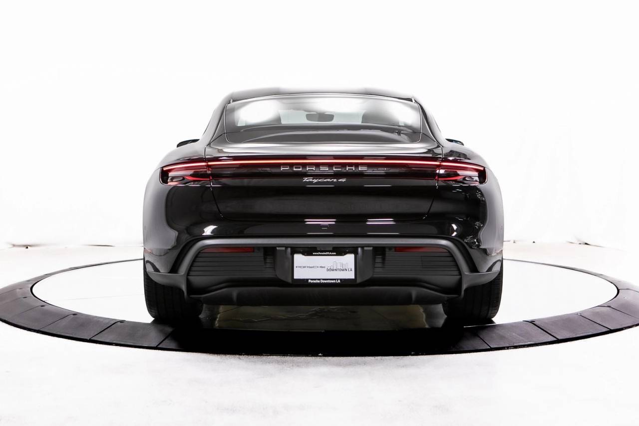 Thumbnail: 2026 Porsche Taycan - 6