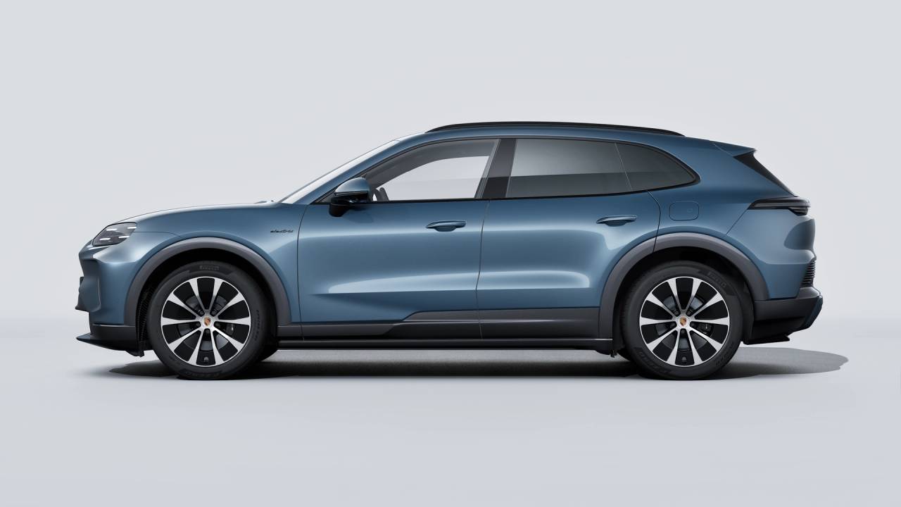 Thumbnail: 2026 Porsche Cayenne - 2