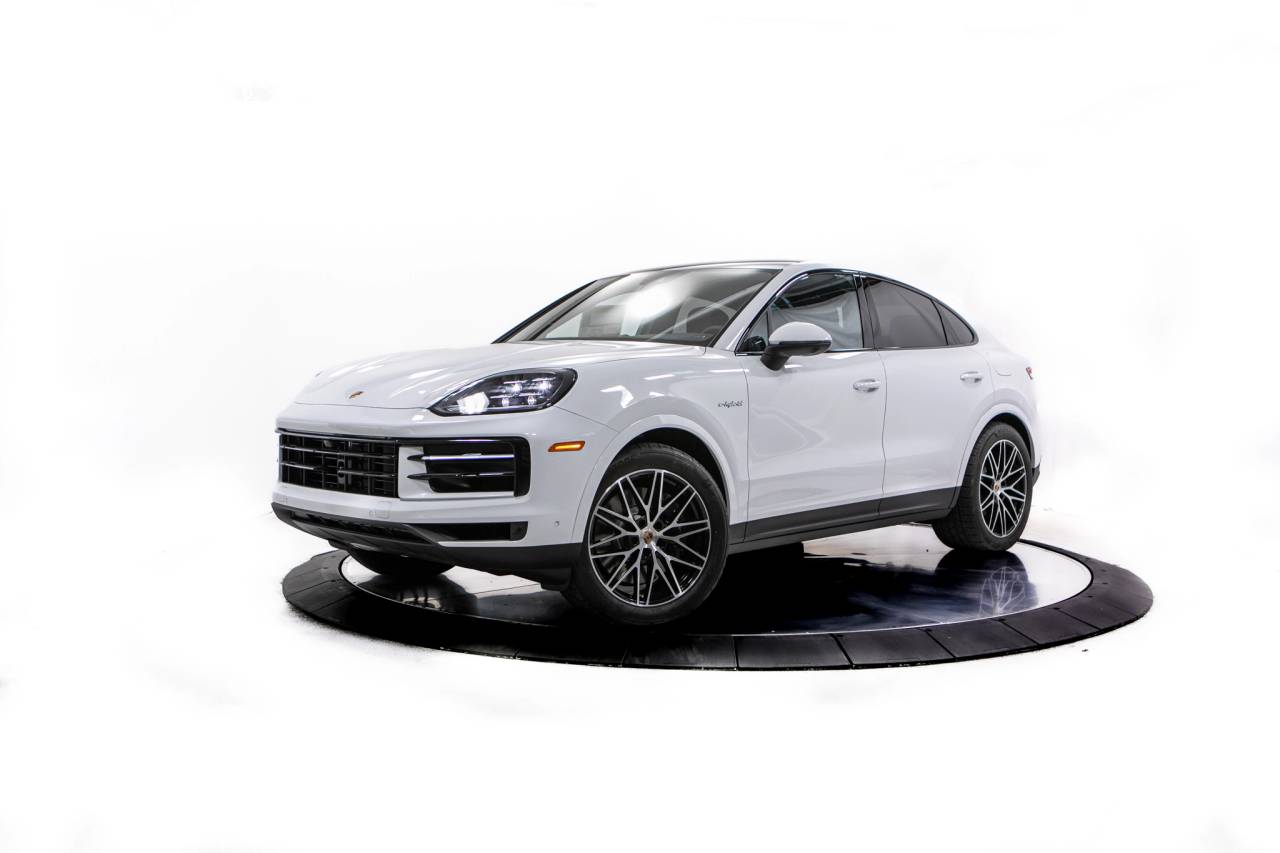 Thumbnail: 2026 Porsche  - 1