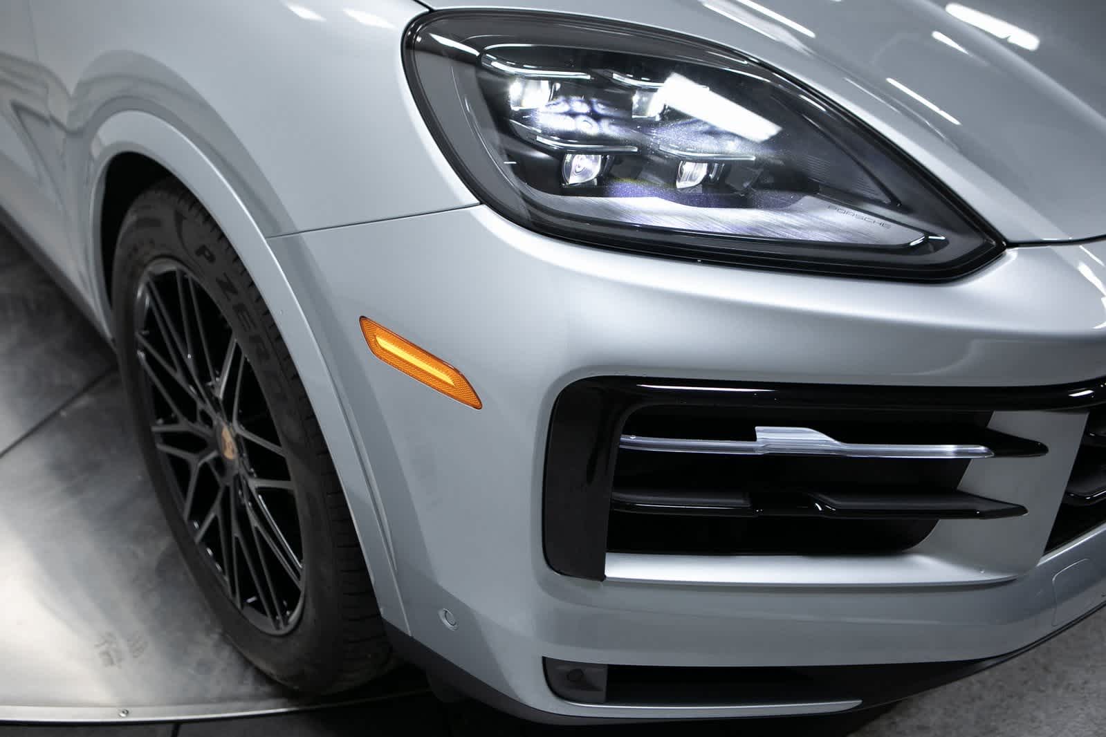 Thumbnail: 2025 Porsche Cayenne - 12