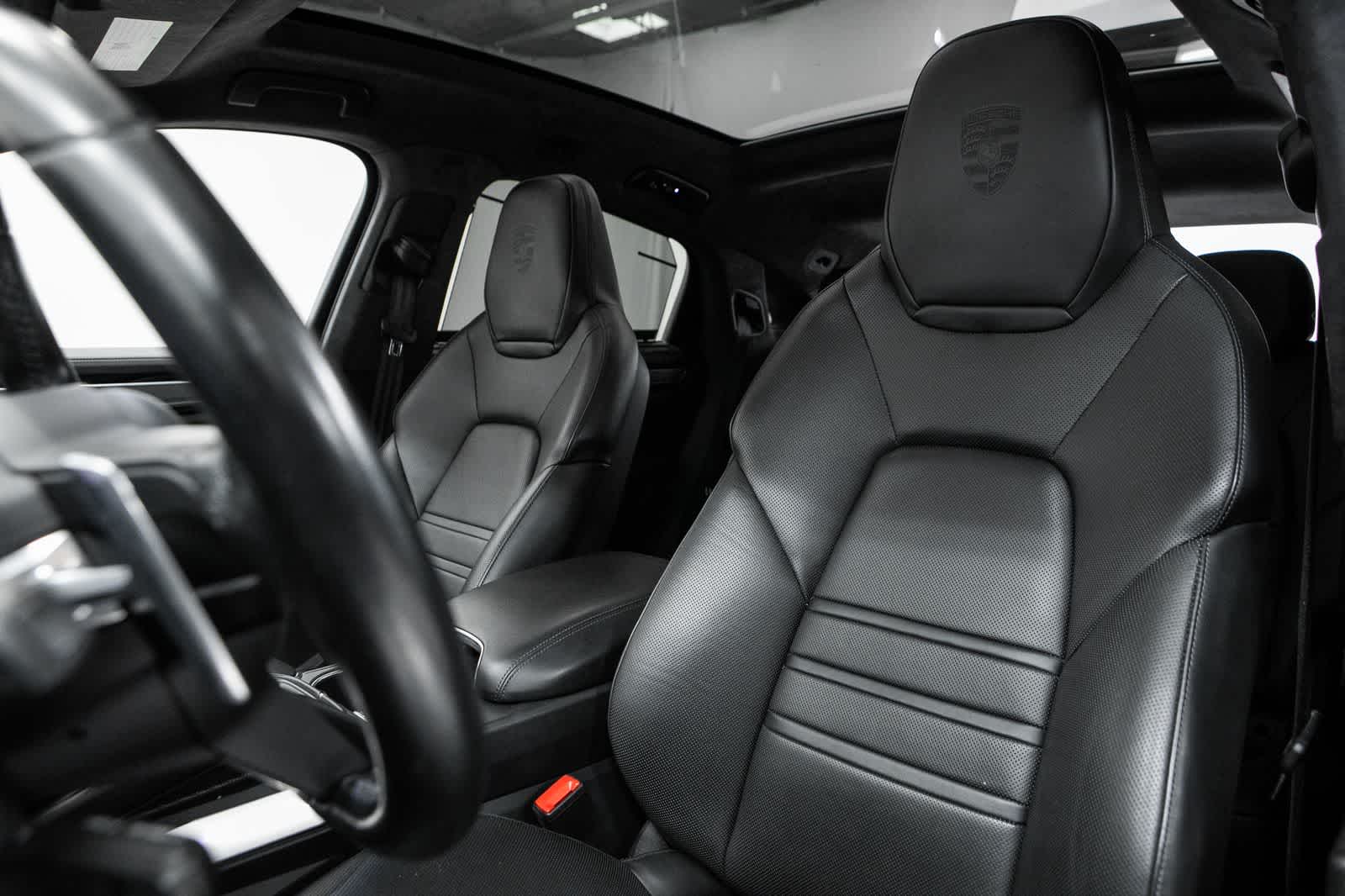 Thumbnail: 2022 Porsche Cayenne - 5