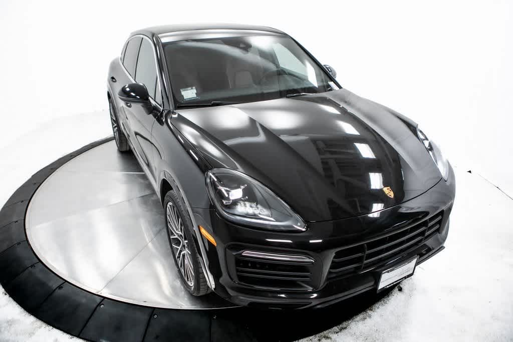 Thumbnail: 2022 Porsche Cayenne - 42