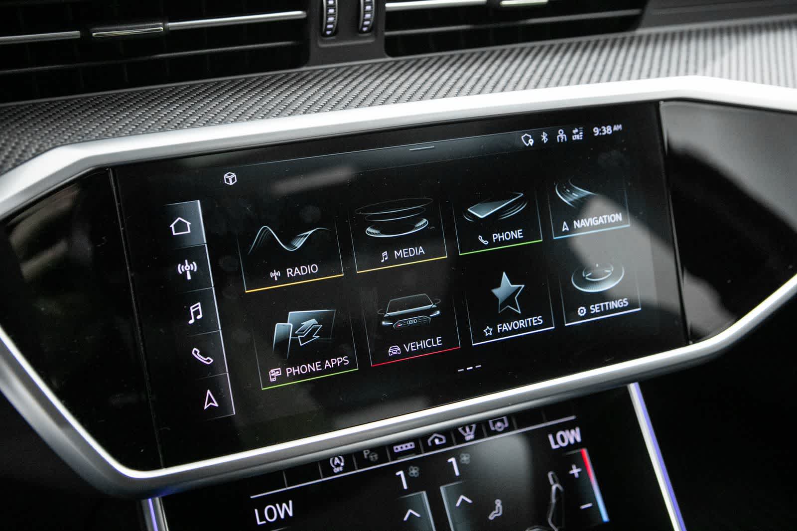 Thumbnail: 2023 Audi RS 6 - 15