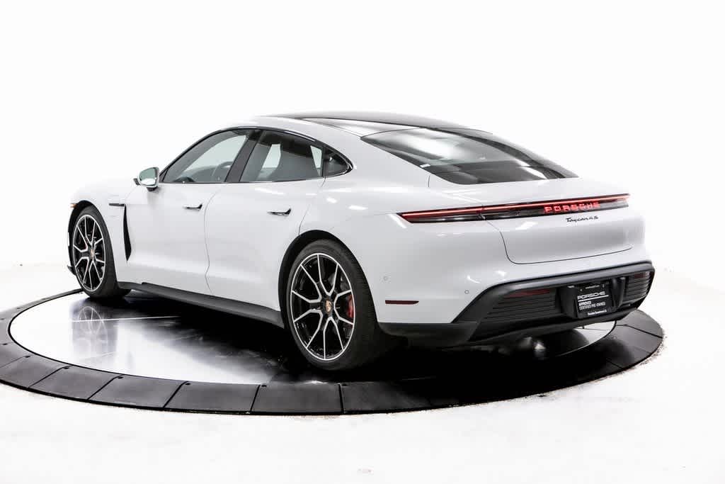 2025 Porsche Taycan 4S photo 3