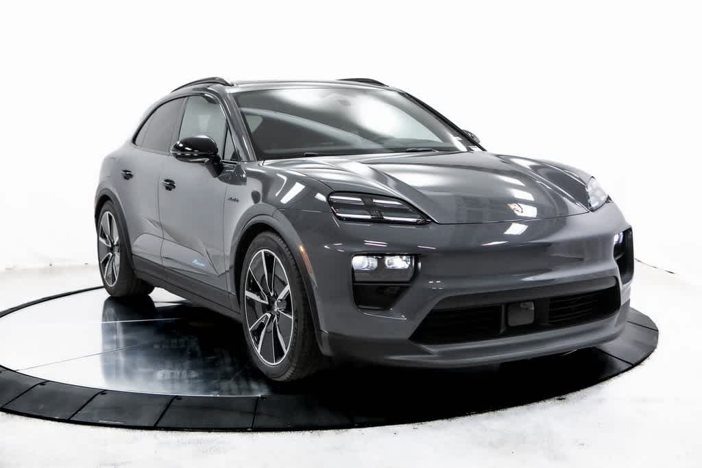 Thumbnail: 2025 Porsche Macan - 9