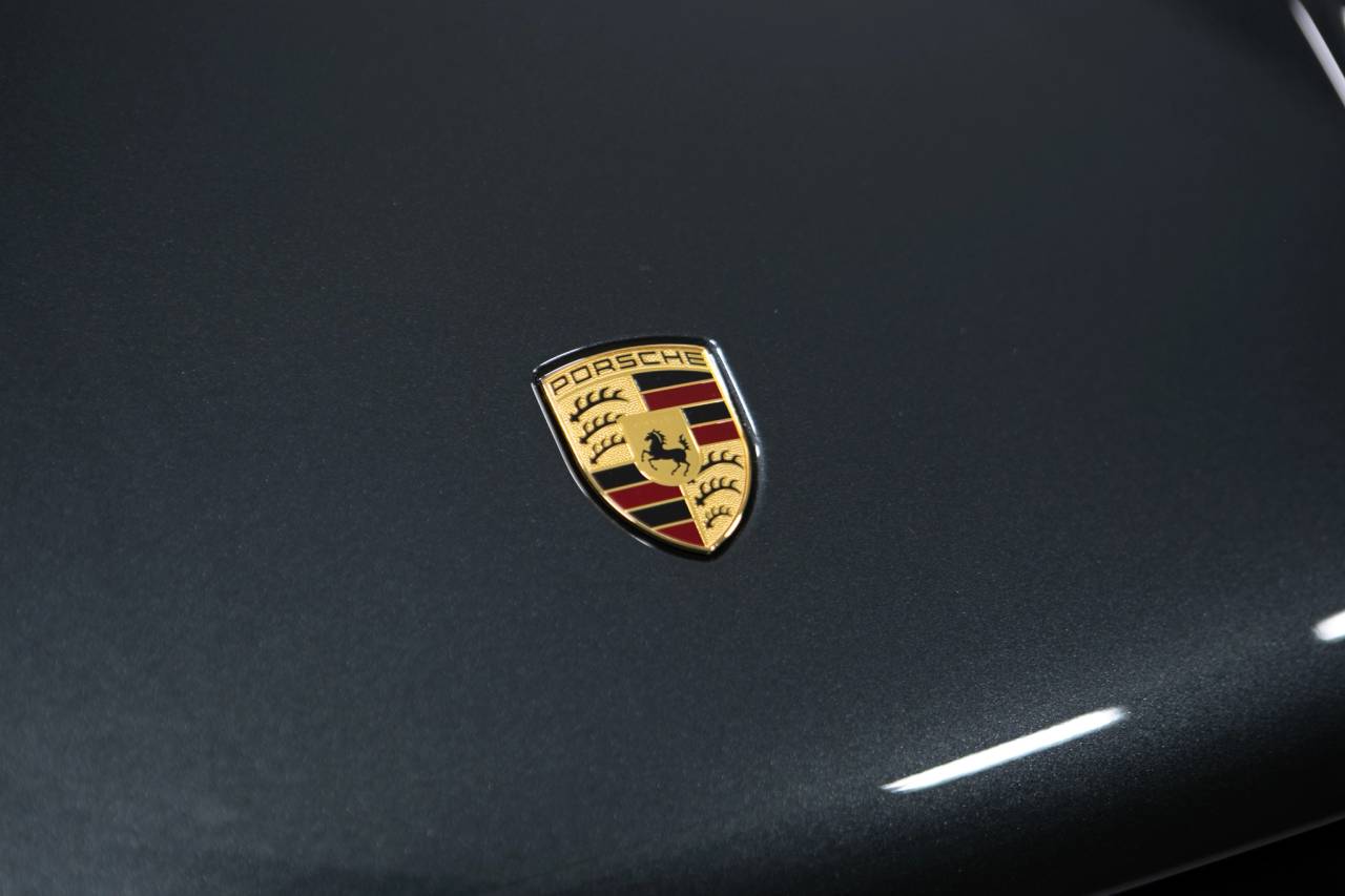 Thumbnail: 2026 Porsche Macan - 14