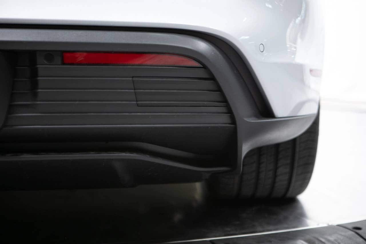 Thumbnail: 2026 Porsche Taycan - 17