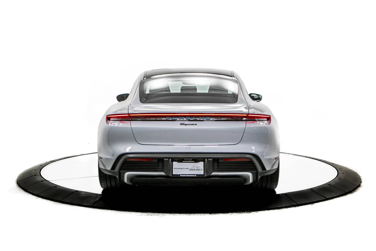 Thumbnail: 2026 Porsche Taycan - 6