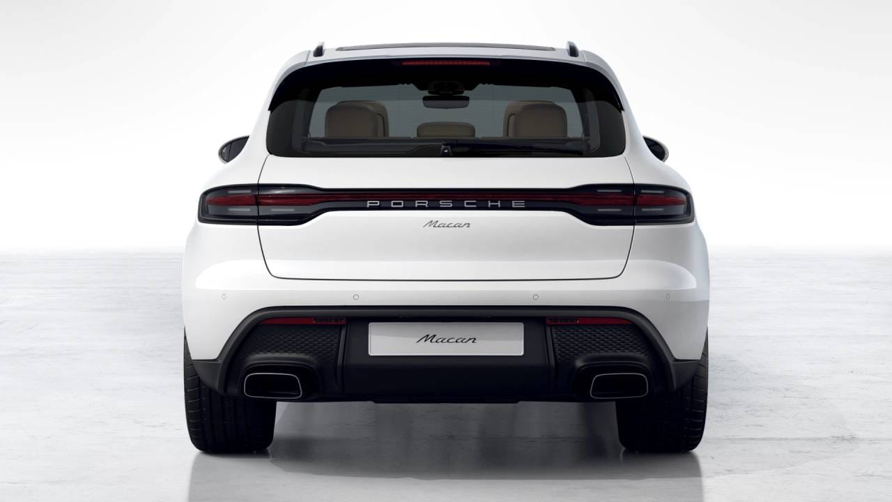 Thumbnail: 2026 Porsche Macan - 7