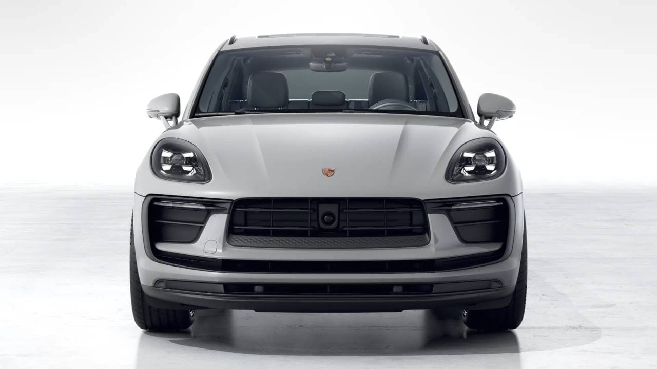 Thumbnail: 2026 Porsche Macan - 9