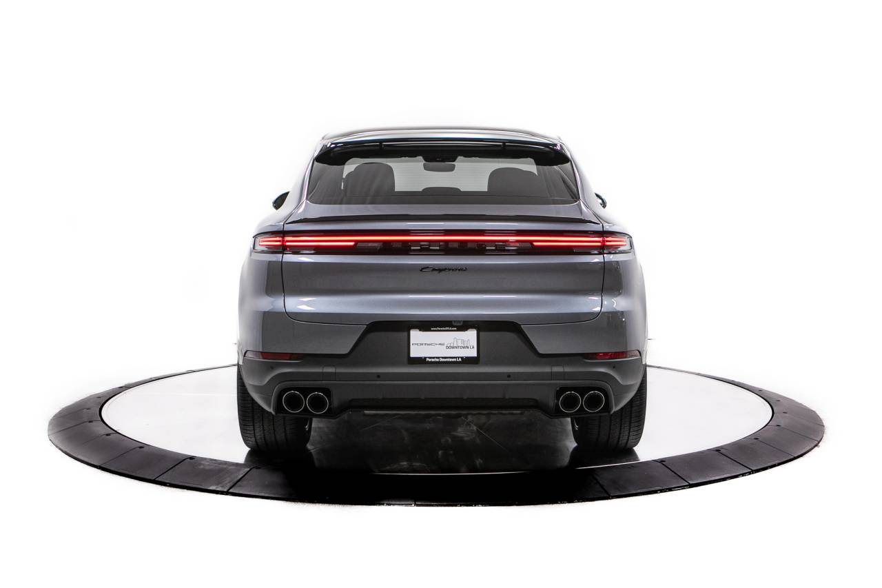 Thumbnail: 2026 Porsche  - 6