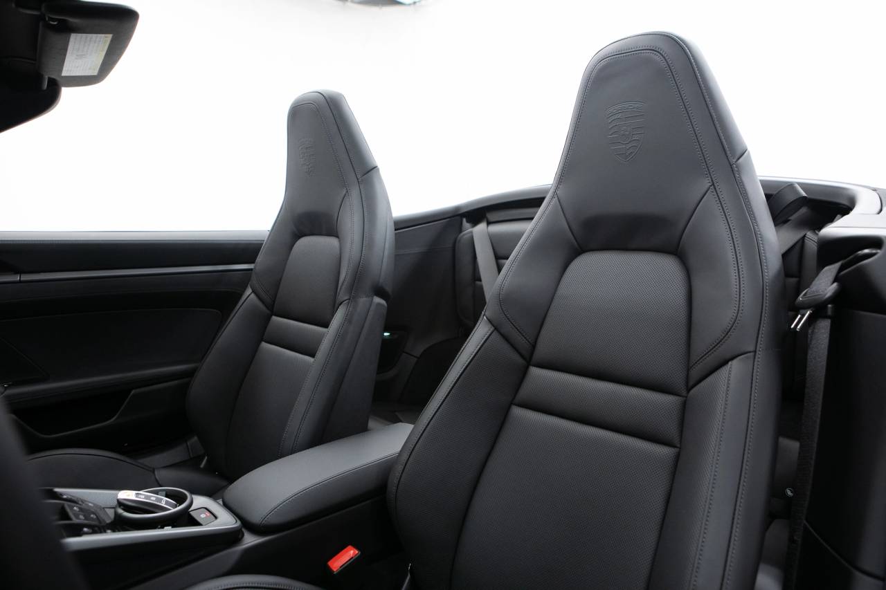 Thumbnail: 2026 Porsche 911 - 5