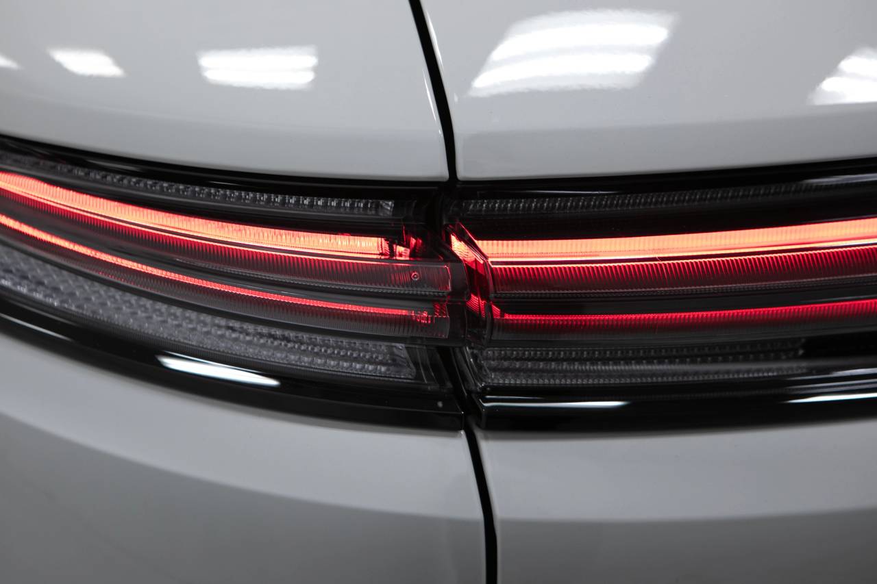 Thumbnail: 2026 Porsche Cayenne - 15