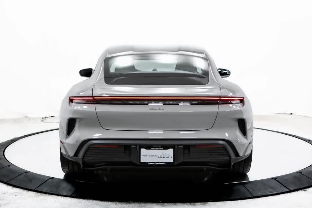 Thumbnail: 2025 Porsche Taycan - 6