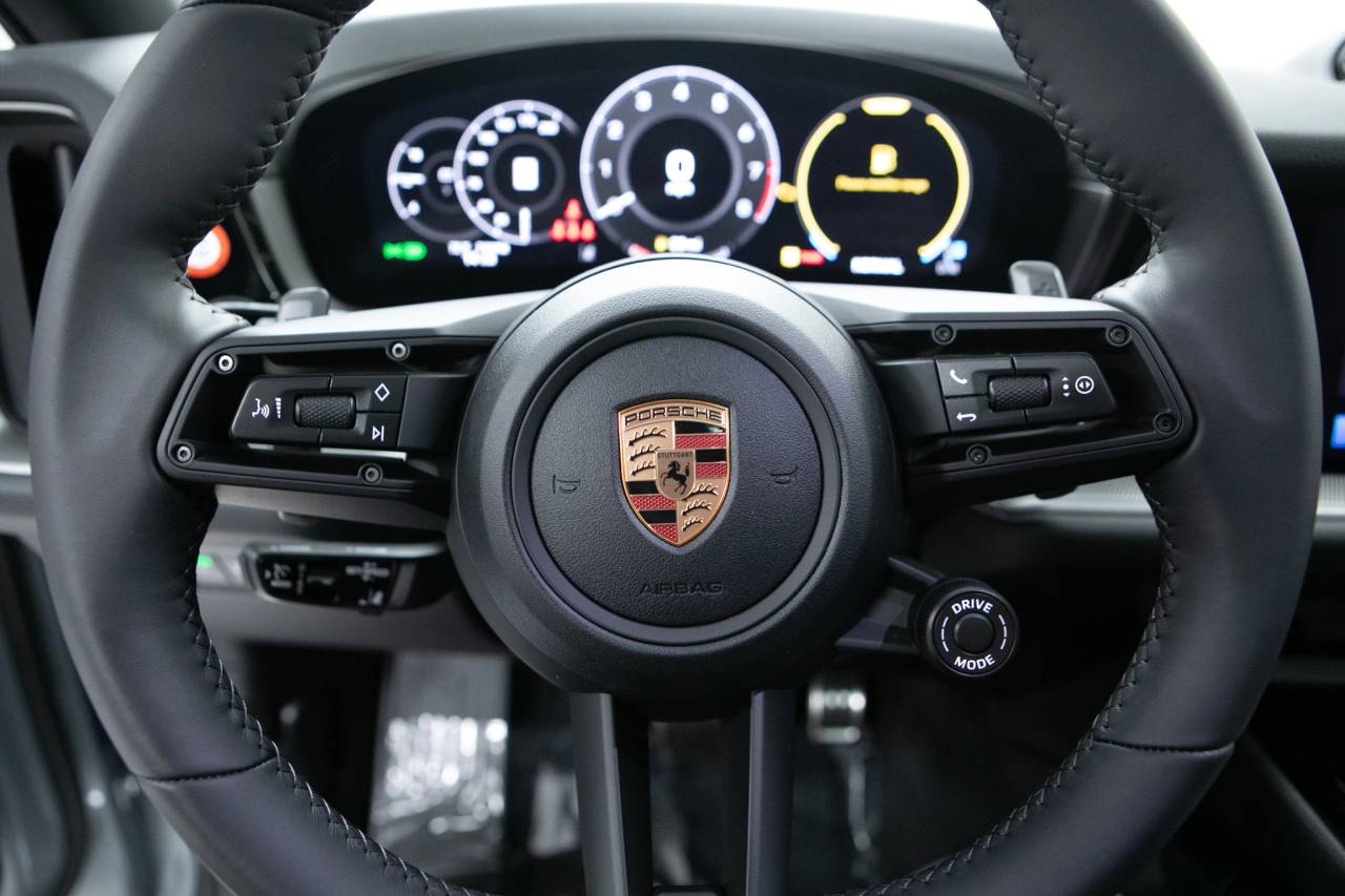 Thumbnail: 2026 Porsche  - 20